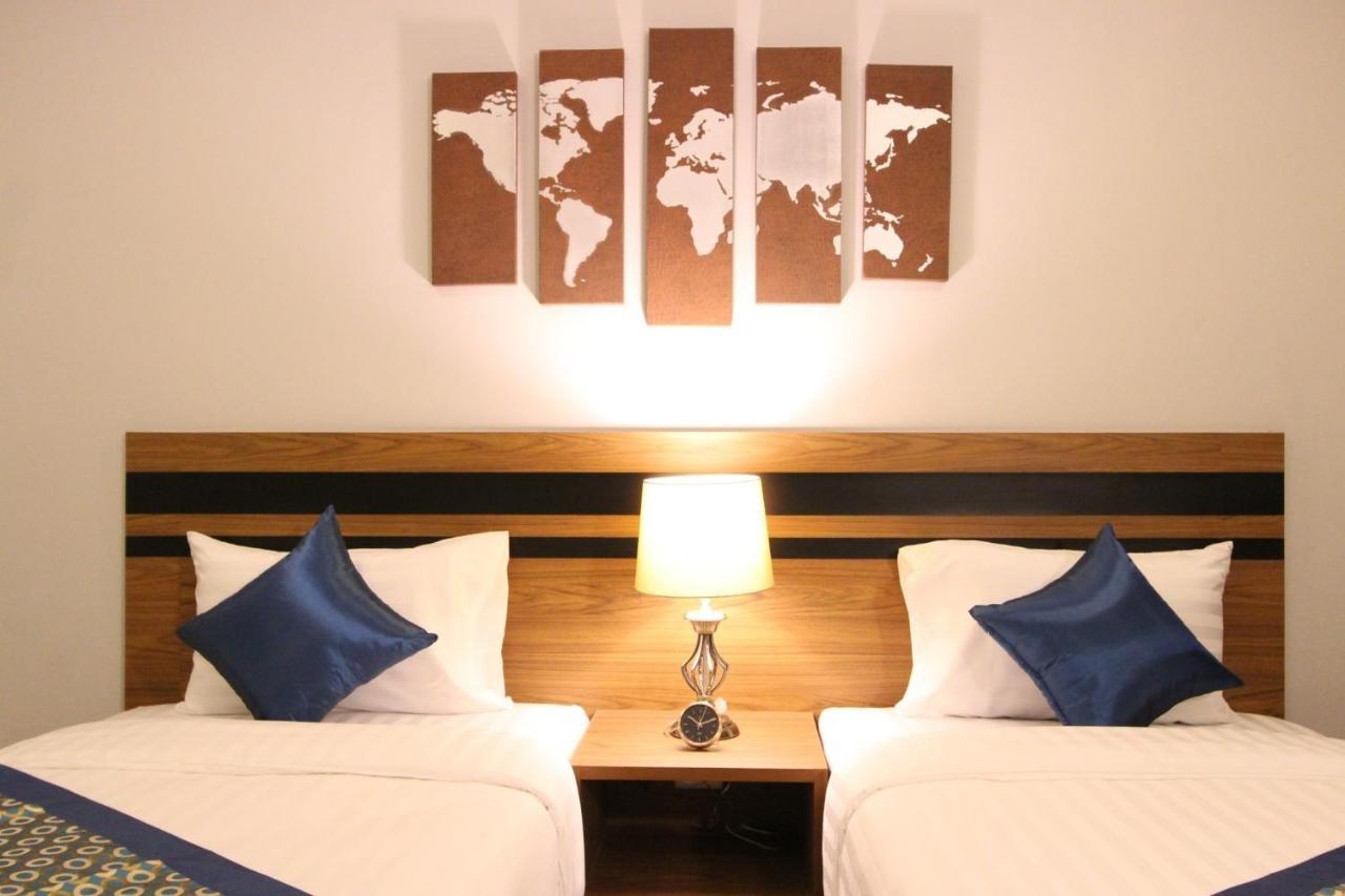 The Leisure Hotel Bang Bo Екстер'єр фото